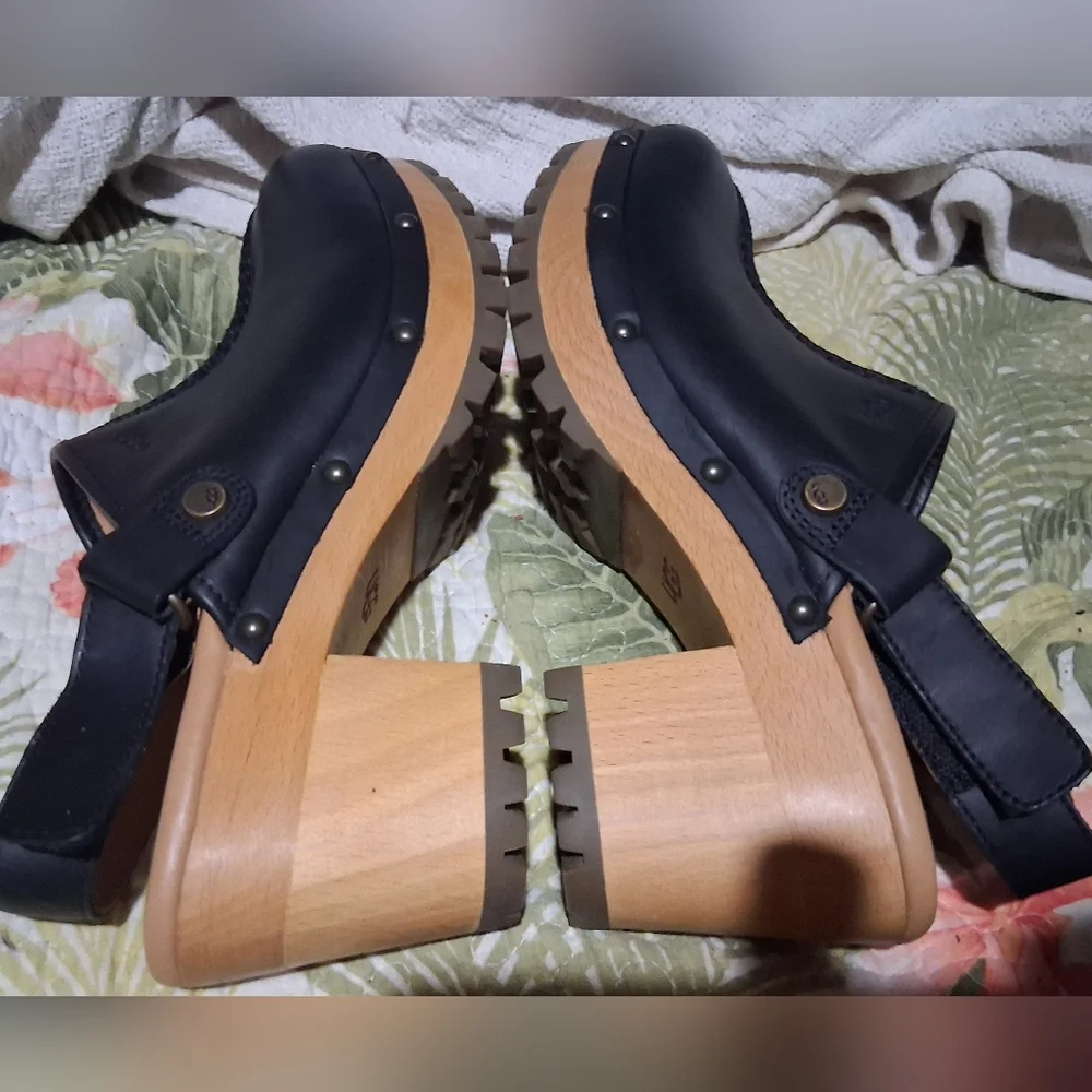 New UGG LANNI CHUNKY WOMEN CLOGS LEATHER BLACK US 11 /UK 8/EU 42 NEW NO BOX